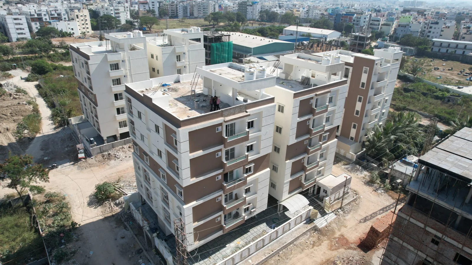 Platinum Avenue Image 11