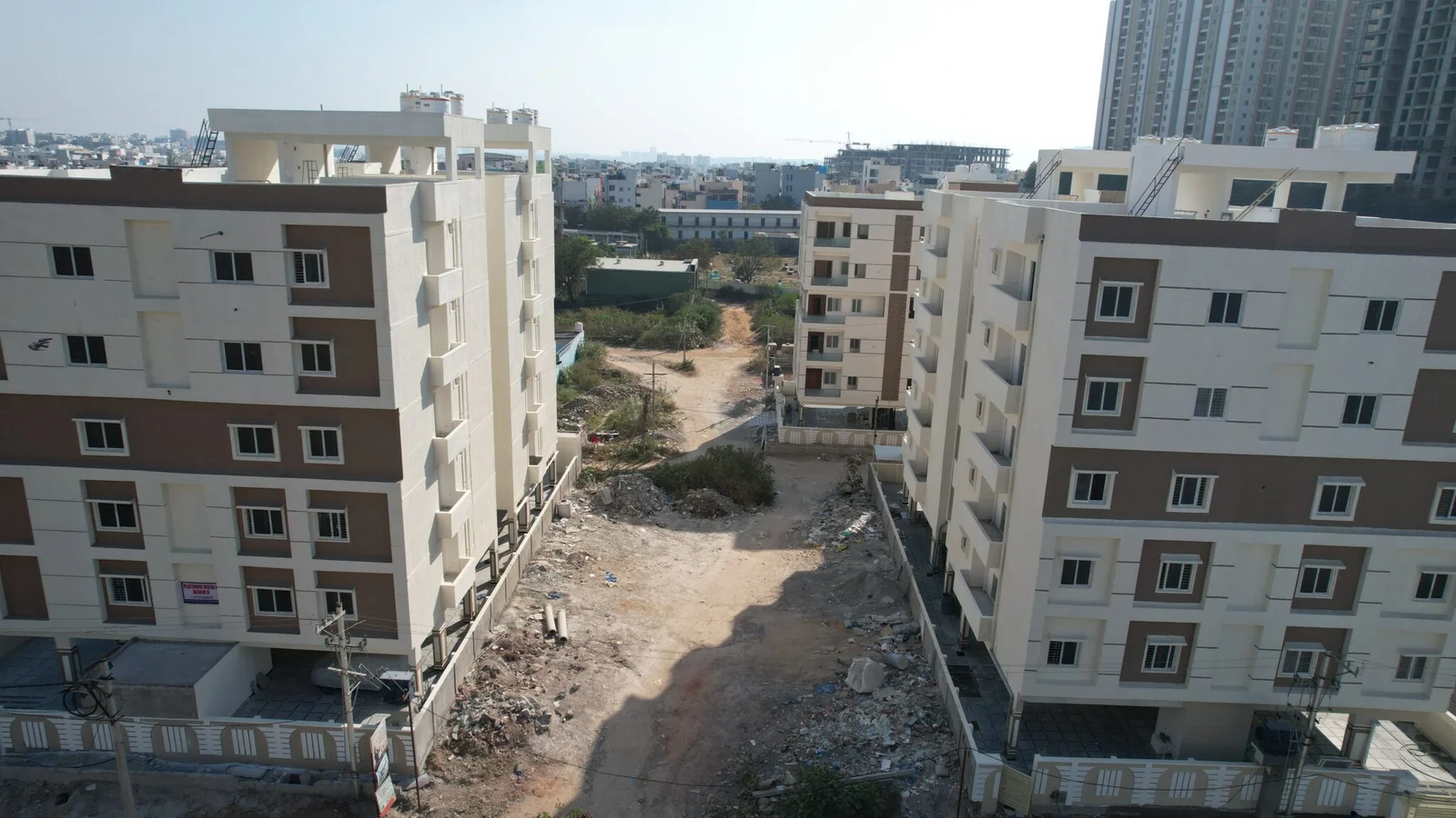 Platinum Avenue Image 12